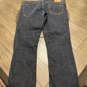 Volcom vorta slim straight jeans. 38x30 color is rinse